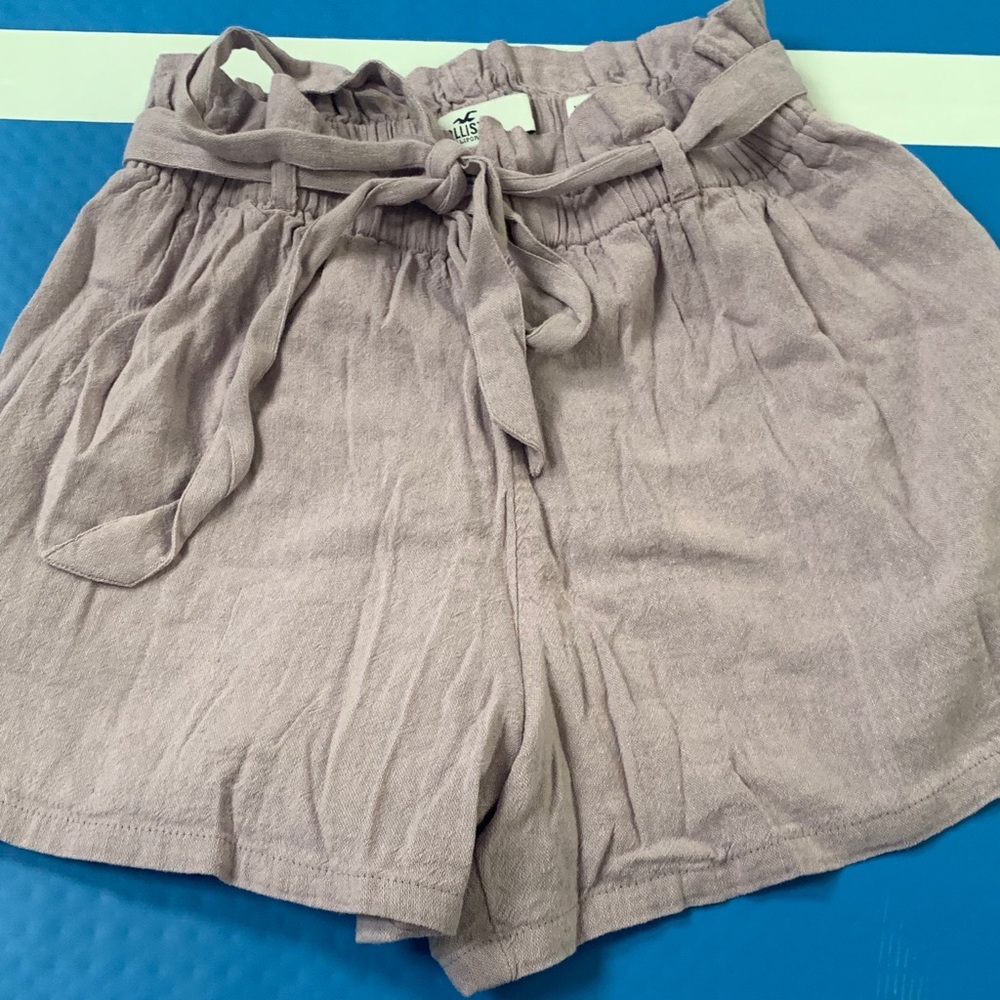 Hollister lavender shorts - xs